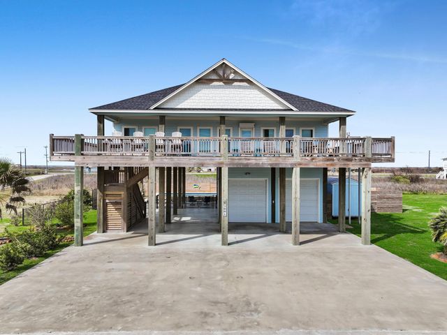 3001 Vista Del Mar Court, Crystal Beach, TX 77650