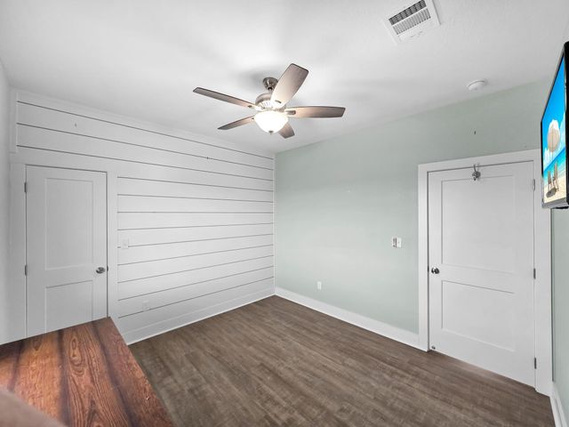 3001 Vista Del Mar Court, Crystal Beach, TX 77650