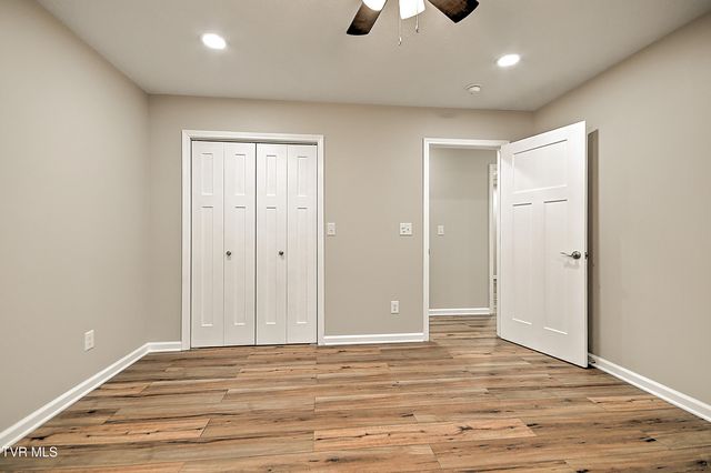 1950 West Stone Drive, Kingsport, TN 37660