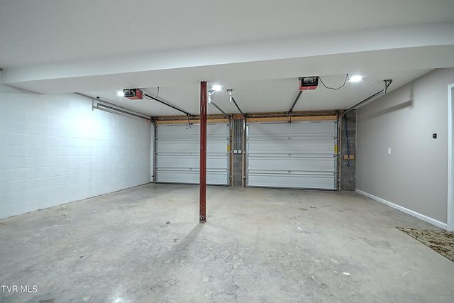 1950 West Stone Drive, Kingsport, TN 37660