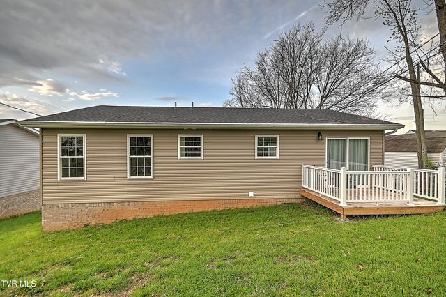 1950 West Stone Drive, Kingsport, TN 37660