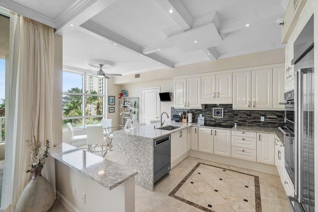 3720 S Ocean Boulevard 502, Highland Beach, FL 33487