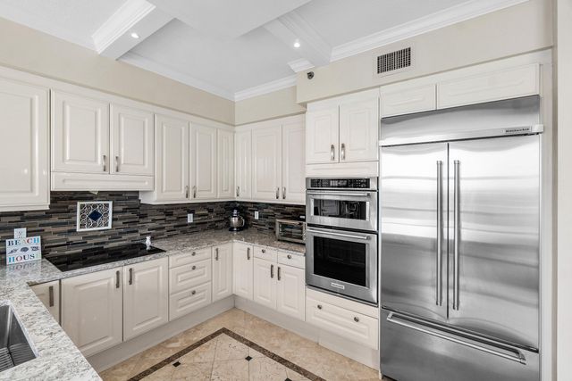 3720 S Ocean Boulevard 502, Highland Beach, FL 33487