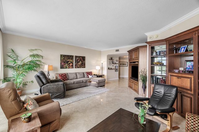 3720 S Ocean Boulevard 502, Highland Beach, FL 33487