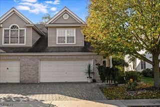 119 Saratoga Ct, Franklin Twp., NJ 08873