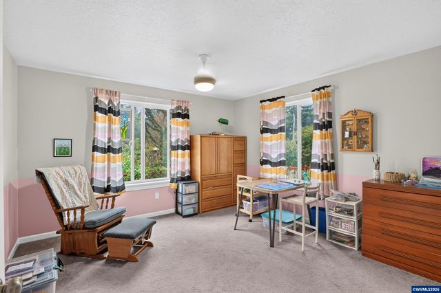 7235 Sarah Ln S, Salem, OR 97306