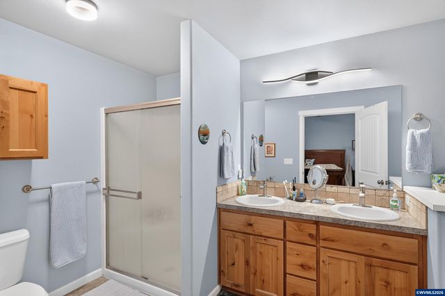 7235 Sarah Ln S, Salem, OR 97306