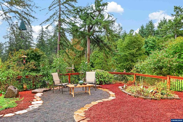 7235 Sarah Ln S, Salem, OR 97306
