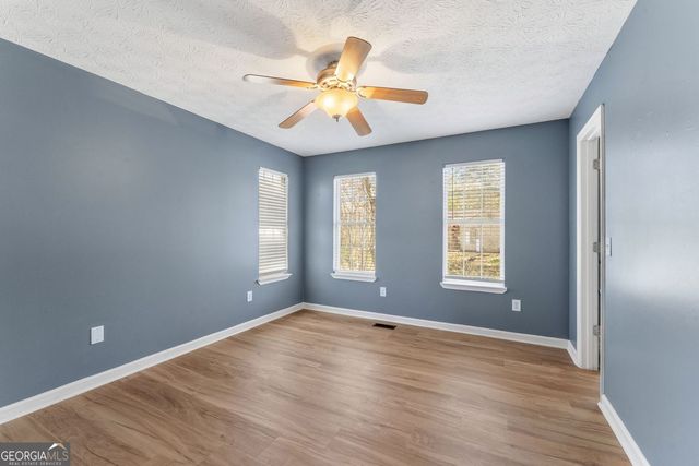 4924 October Way NW, Acworth, GA 30102