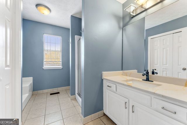 4924 October Way NW, Acworth, GA 30102