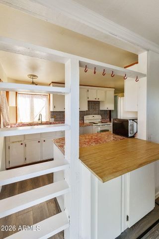 5578 E JACOB WALTZ Street, Apache Junction, AZ 85119