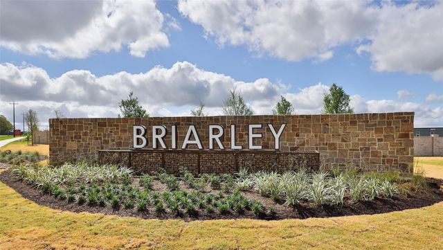811 Vizsla Court, Montgomery, TX 77316