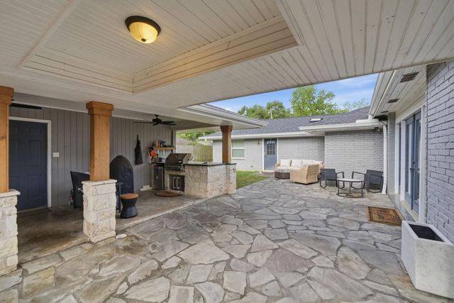 4801 Willowbend Boulevard, Houston, TX 77035