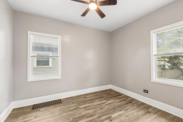 4163 E Eberly Avenue, Brookfield, IL 60513
