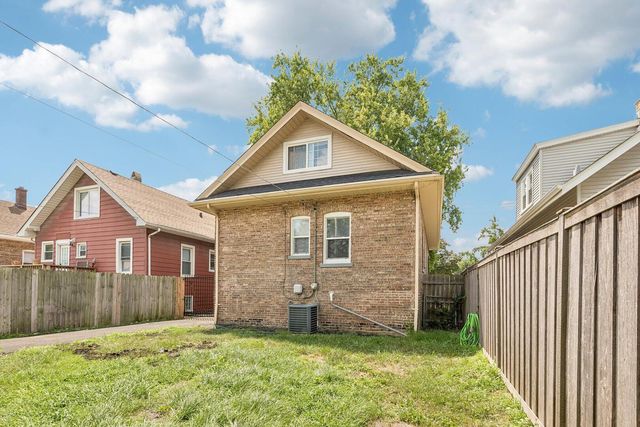 4163 E Eberly Avenue, Brookfield, IL 60513