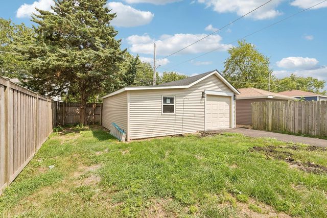 4163 E Eberly Avenue, Brookfield, IL 60513
