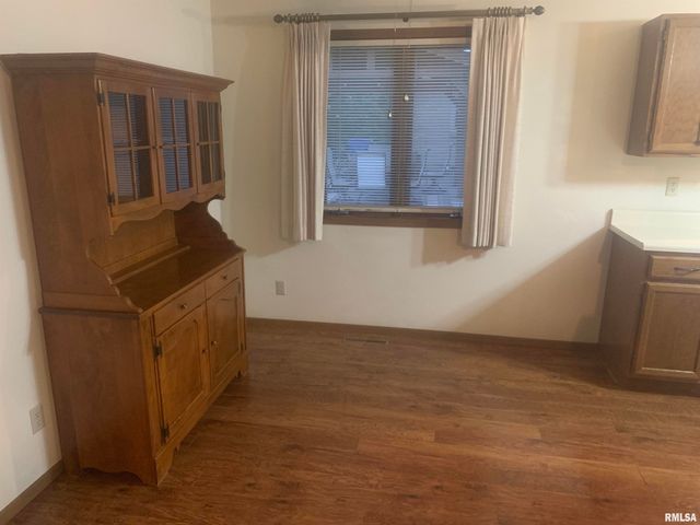 4237 26TH Avenue, Moline, IL 61265