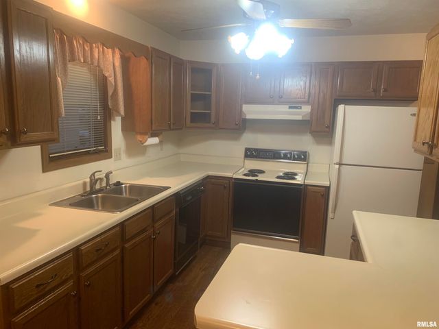 4237 26TH Avenue, Moline, IL 61265