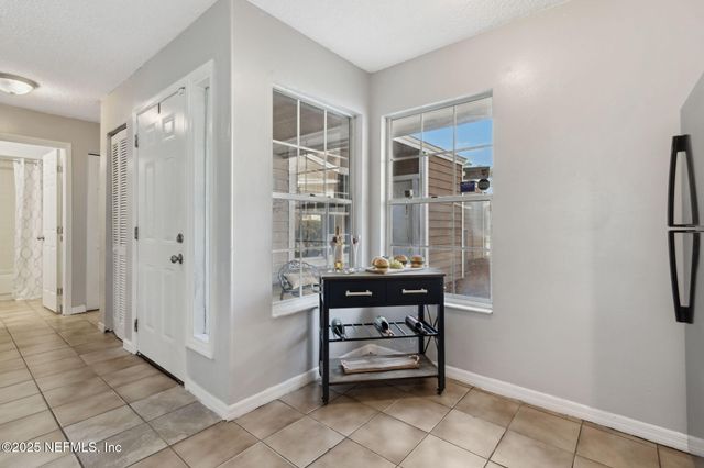 11896 ASHBROOK Circle, Jacksonville, FL 32225