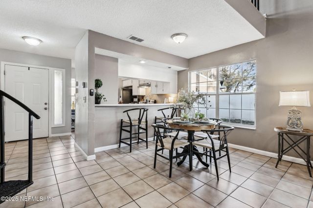 11896 ASHBROOK Circle, Jacksonville, FL 32225