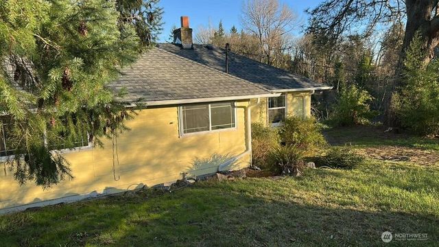 7324 S 131st Court, Seattle, WA 98178