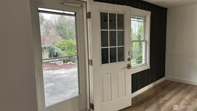 7324 S 131st Court, Seattle, WA 98178