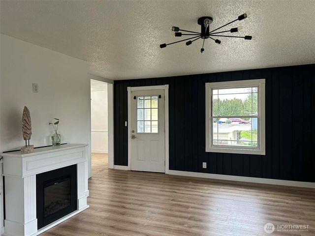 7324 S 131st Court, Seattle, WA 98178