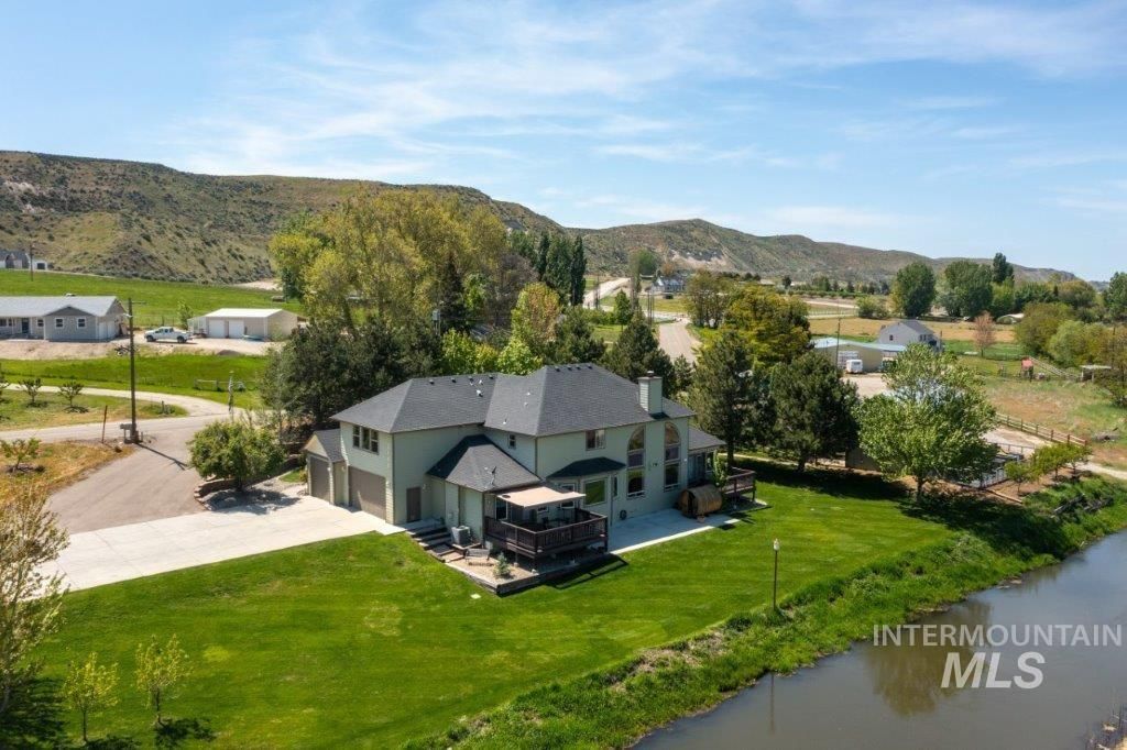 2600 W South Slope Rd, Emmett, ID 83617