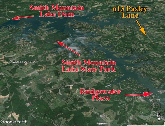 613 Pasley LN, Moneta, VA 24121