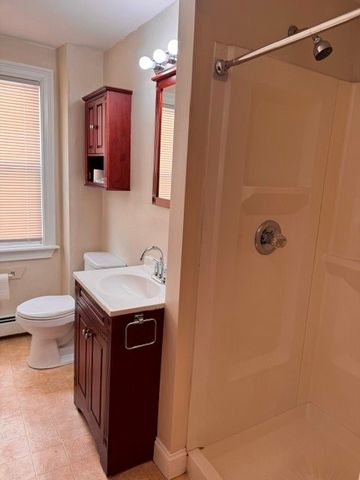 6 Goulding Street 2, Providence, RI 02906