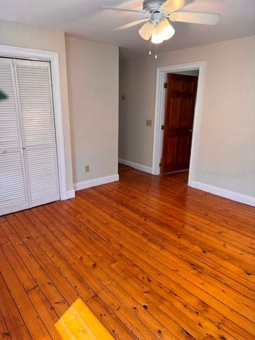 6 Goulding Street 2, Providence, RI 02906