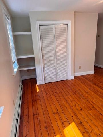 6 Goulding Street 2, Providence, RI 02906