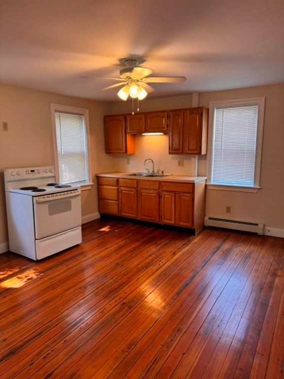 6 Goulding Street 2, Providence, RI 02906