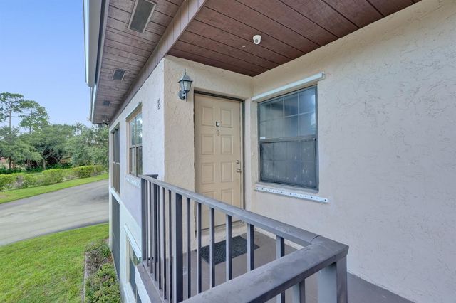 4225 S 57th Avenue E, Greenacres, FL 33463