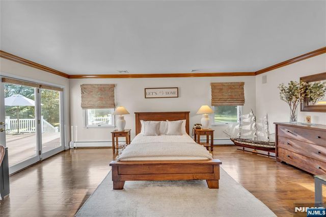 7 Jean Court, Old Tappan, NJ 07675
