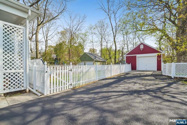 110 Sherman Place, Maplewood, NJ 07040