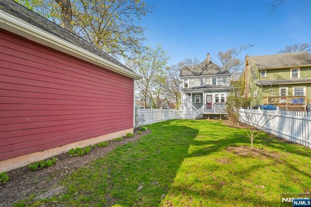 110 Sherman Place, Maplewood, NJ 07040