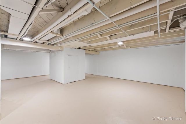 3019 W Lincoln Road, Mchenry, IL 60051