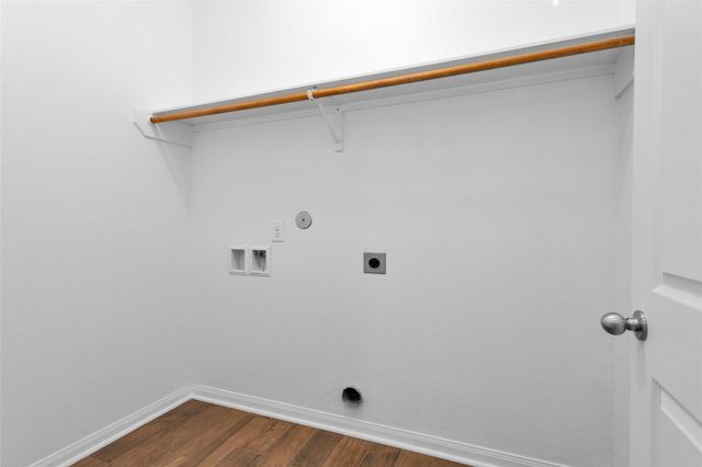 30831 W Lost Creek Boulevard, Magnolia, TX 77355