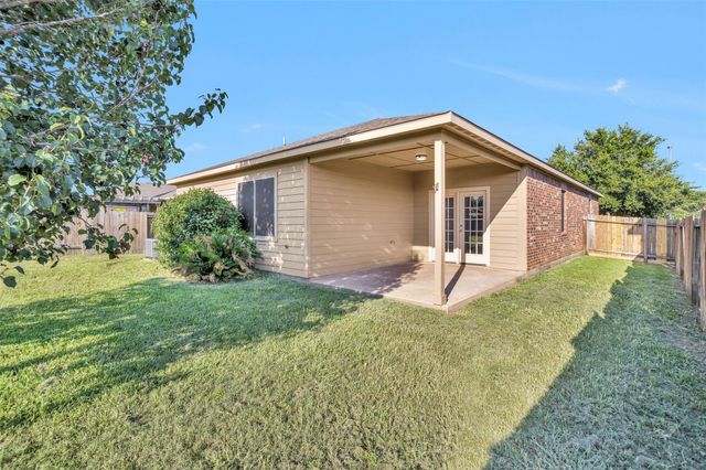 30831 W Lost Creek Boulevard, Magnolia, TX 77355