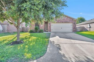 30831 W Lost Creek Boulevard, Magnolia, TX 77355