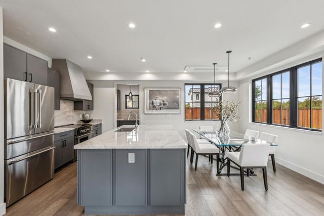 587 Creekside Court, Half Moon Bay, CA 94019