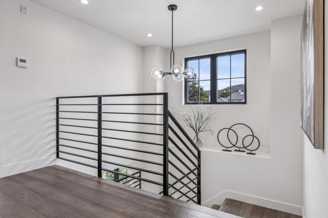 587 Creekside Court, Half Moon Bay, CA 94019