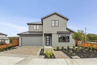 587 Creekside Court, Half Moon Bay, CA 94019