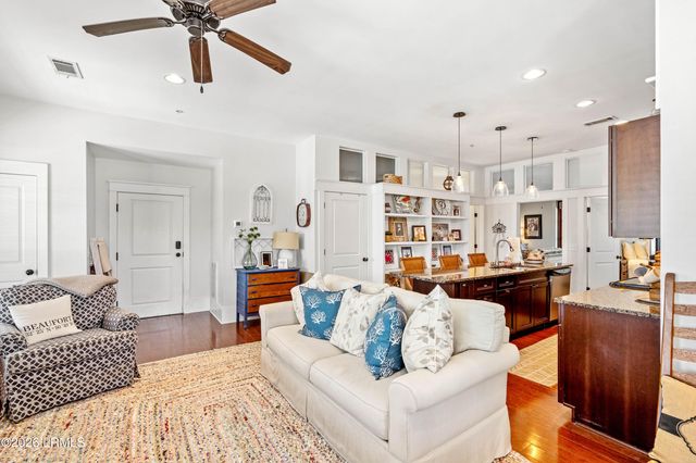 2 Abbey Row Unit 2B, Beaufort, SC 29906
