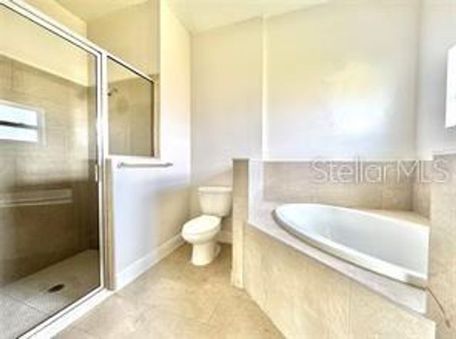 2427 CONTINENTAL BOULEVARD, Orlando, FL 32808