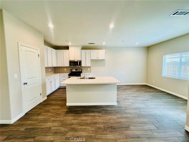 8504 Kowa, Bakersfield, CA 93314