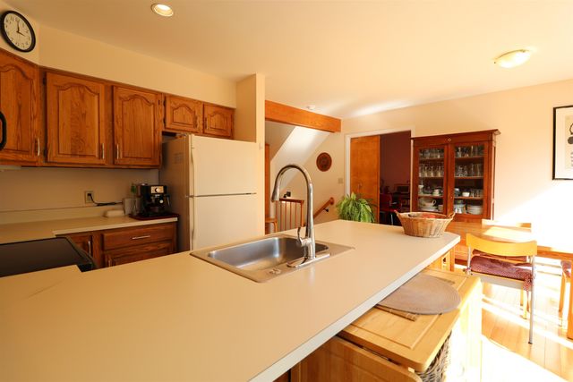 27 College Hill Road, Hanover, NH 03755