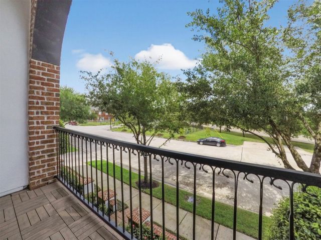 2810 Capitol Street, Houston, TX 77003