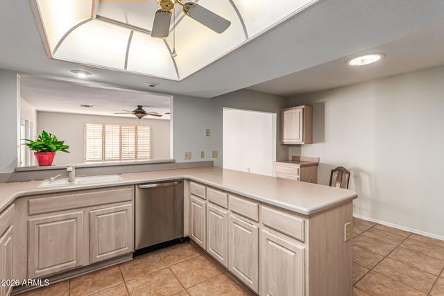 10521 E FLINTLOCK Drive, Sun Lakes, AZ 85248